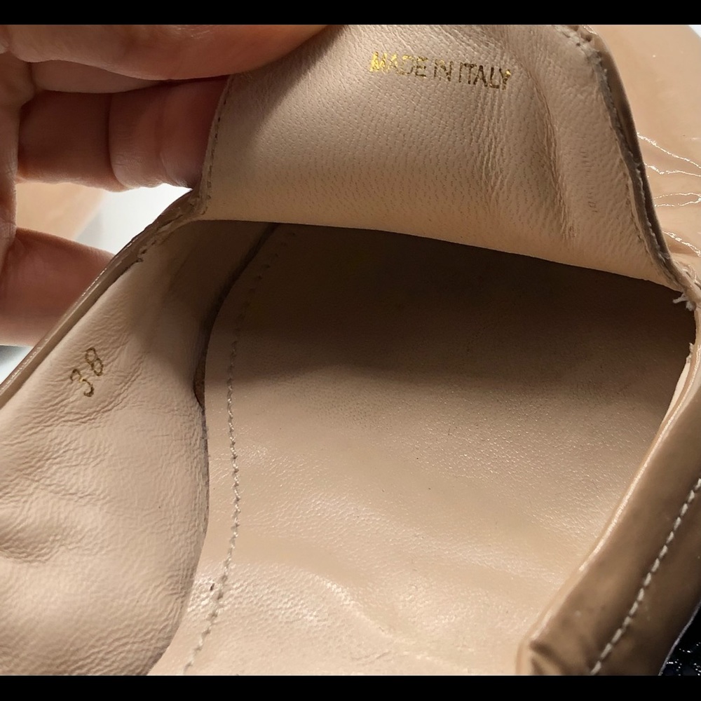 PRADA - Picture 5 of 8